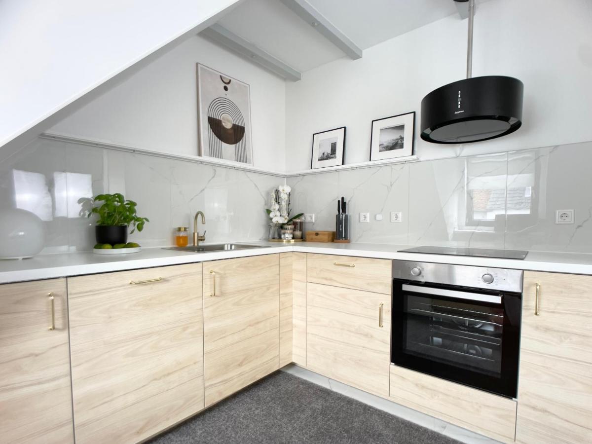 M-Style 04 Apartment Mit Balkon Und Gasgrill, 24H Self-Check-In, Free Parking, Netflix Nürnberg Eksteriør billede