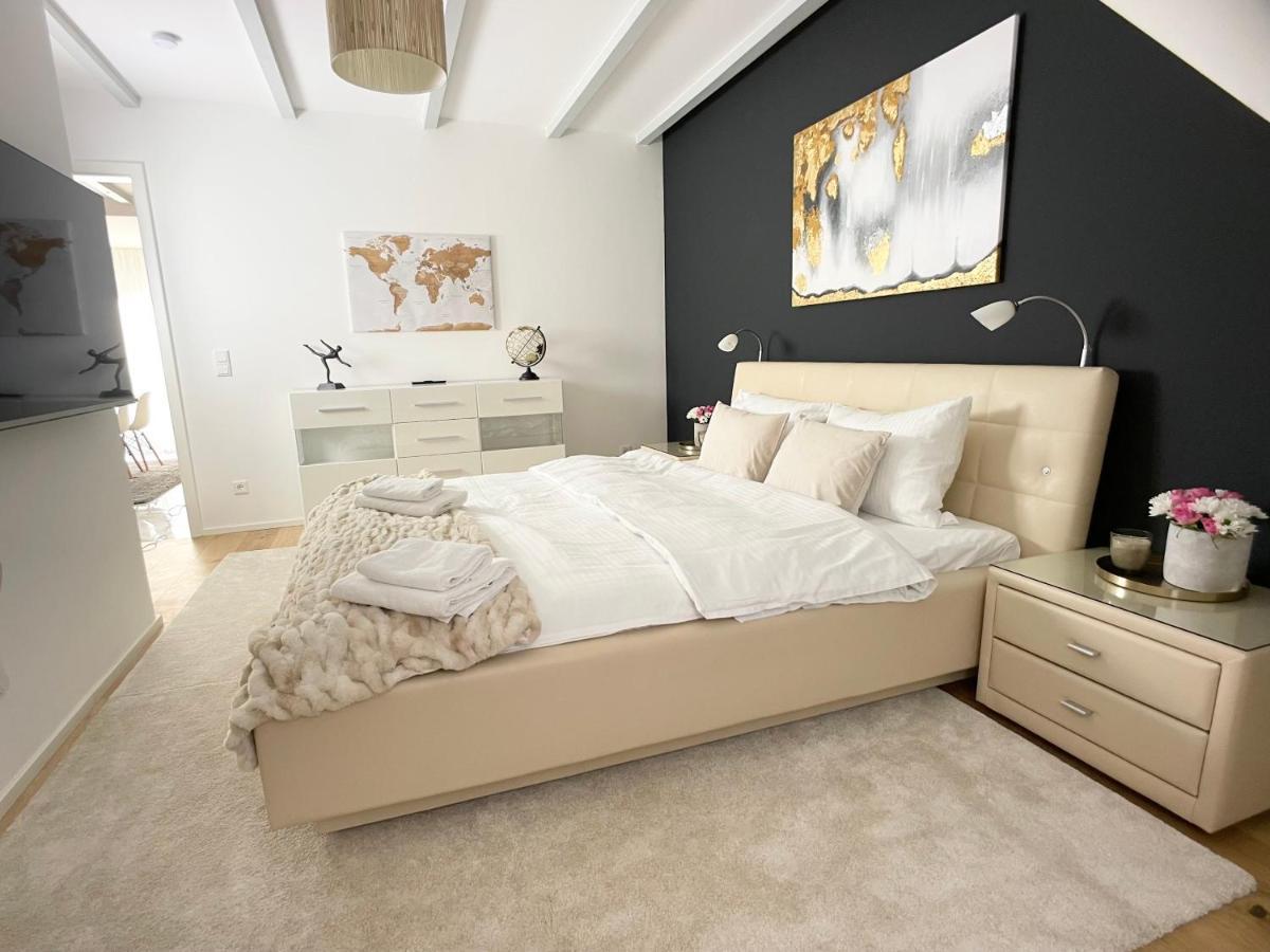 M-Style 04 Apartment Mit Balkon Und Gasgrill, 24H Self-Check-In, Free Parking, Netflix Nürnberg Eksteriør billede