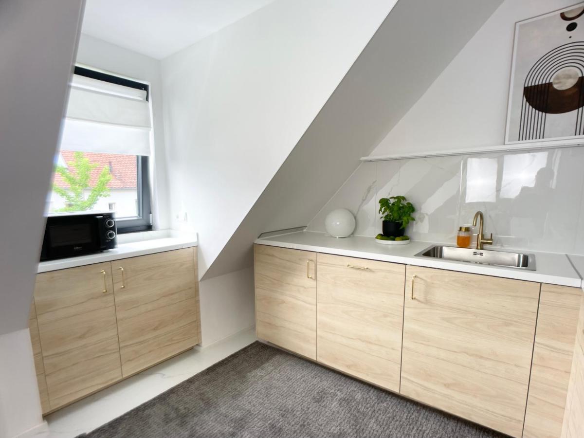 M-Style 04 Apartment Mit Balkon Und Gasgrill, 24H Self-Check-In, Free Parking, Netflix Nürnberg Eksteriør billede