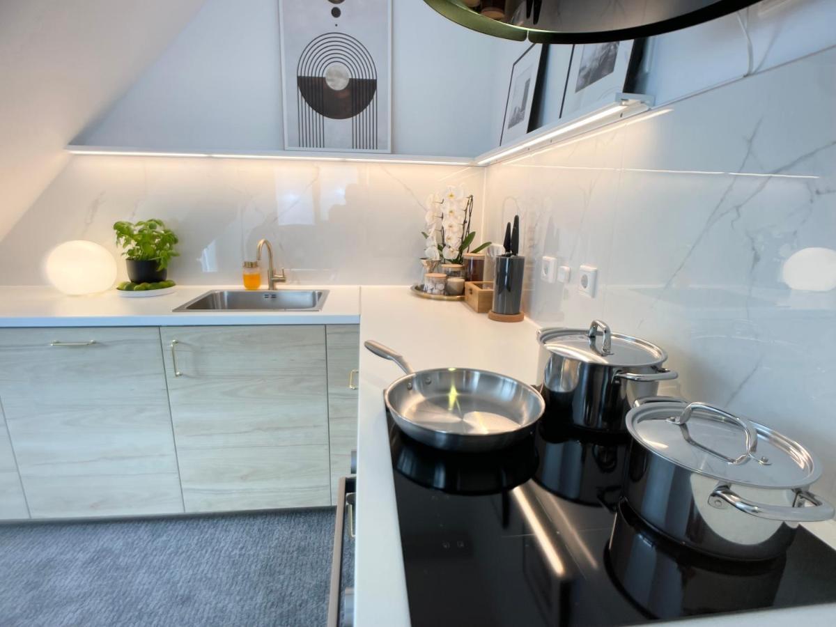 M-Style 04 Apartment Mit Balkon Und Gasgrill, 24H Self-Check-In, Free Parking, Netflix Nürnberg Eksteriør billede